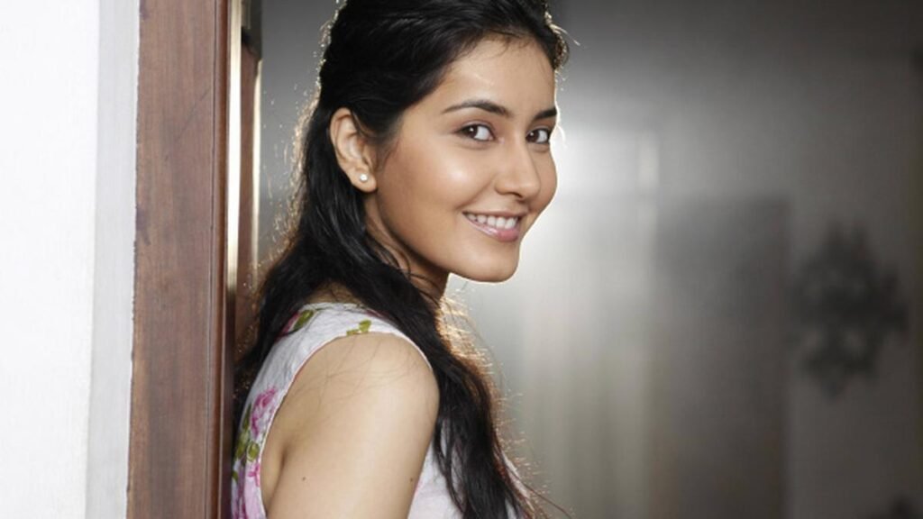 Still of Raashii Khanna in Madras Cafe Movie