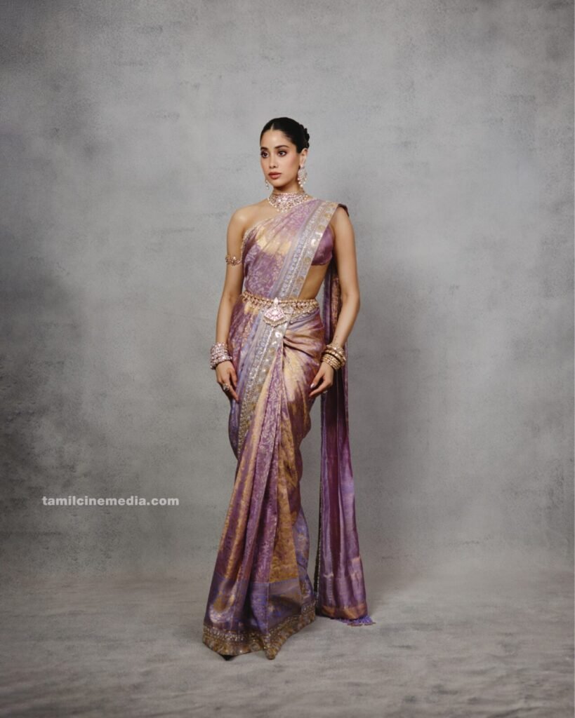 Janhvi Kapoor Photos