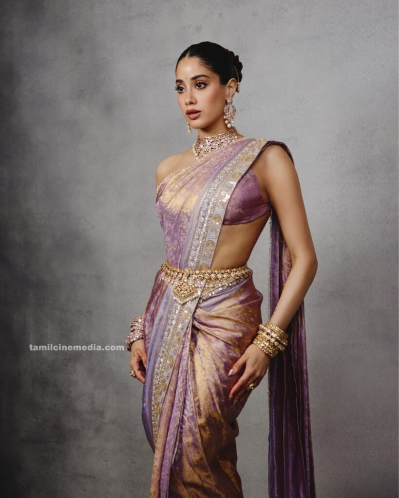 Janhvi Kapoor Photos