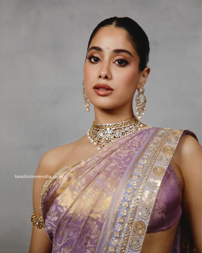 Janhvi Kapoor Photos