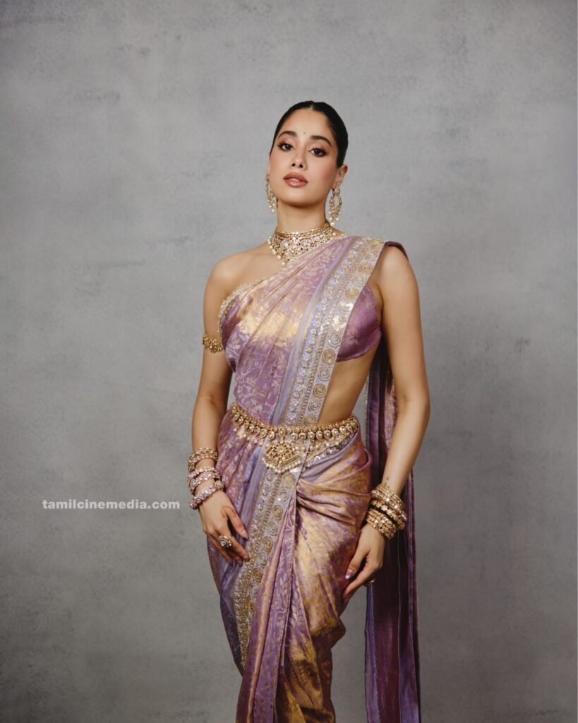 Janhvi Kapoor Photos