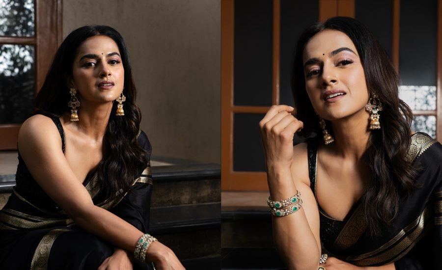 Shraddha Srinath in sleeveless saree at SIIMA Awards photoshoot