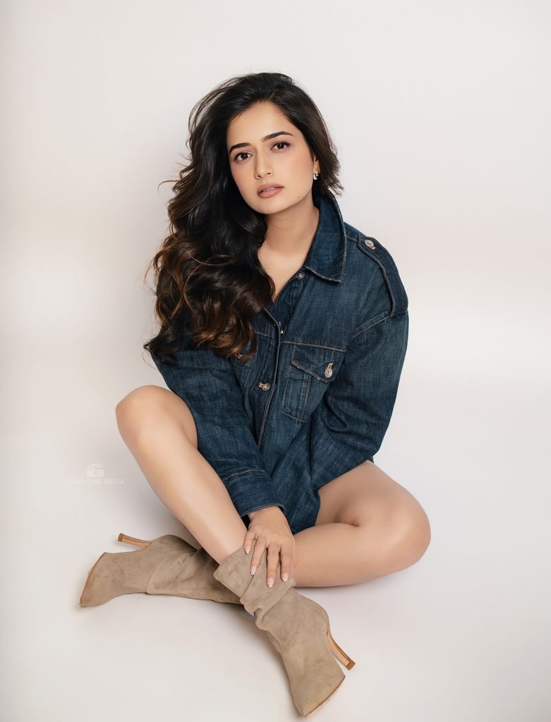 Ashika Ranganath Latest Photos