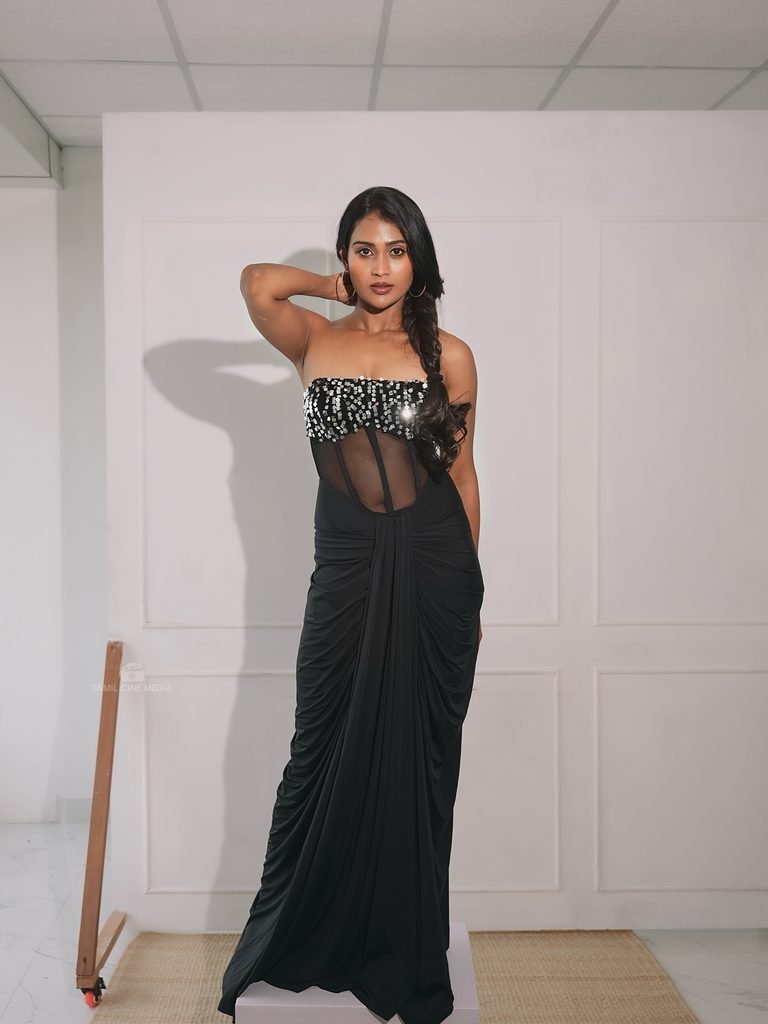Tamil Actress glamorous photos