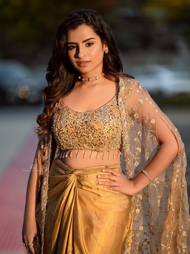 Sivaangi photos