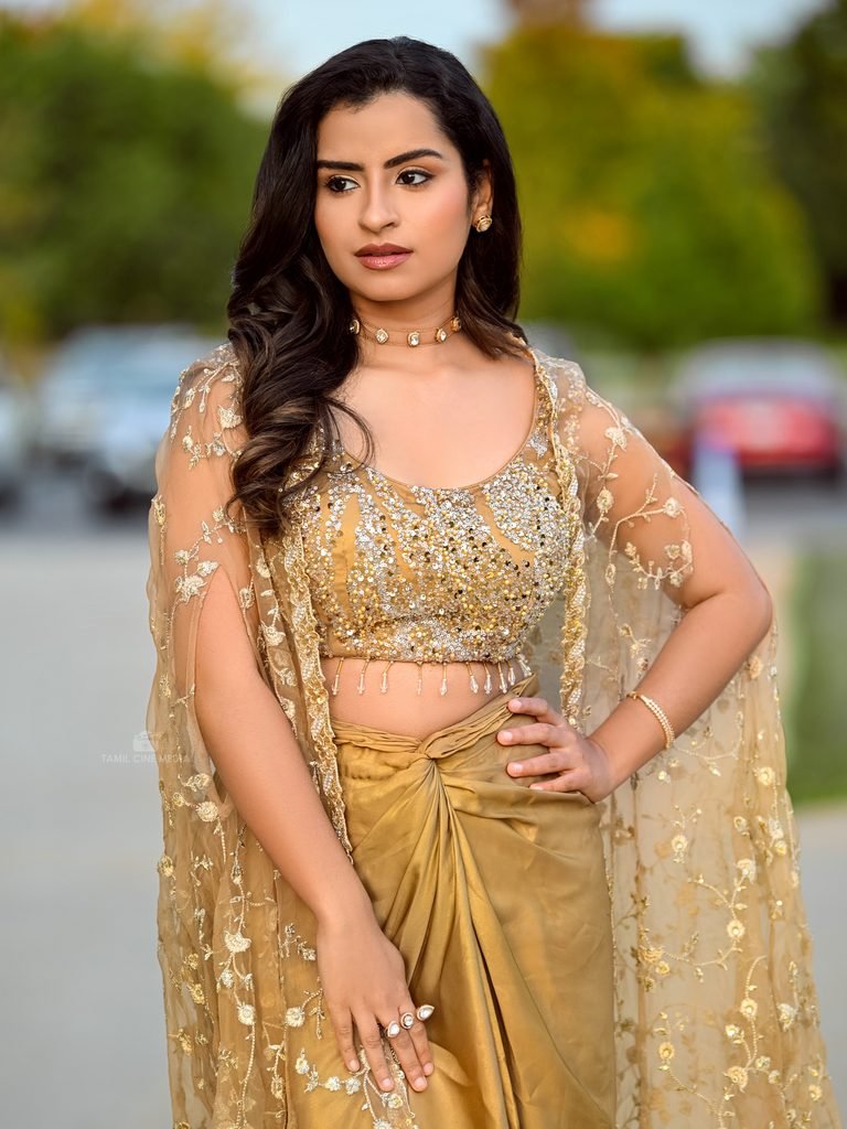 Sivaangi photos