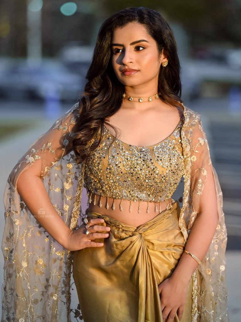 Sivaangi photos