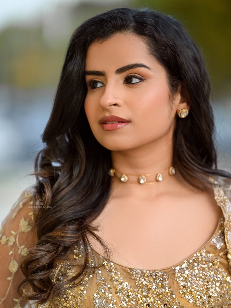 Sivaangi photos