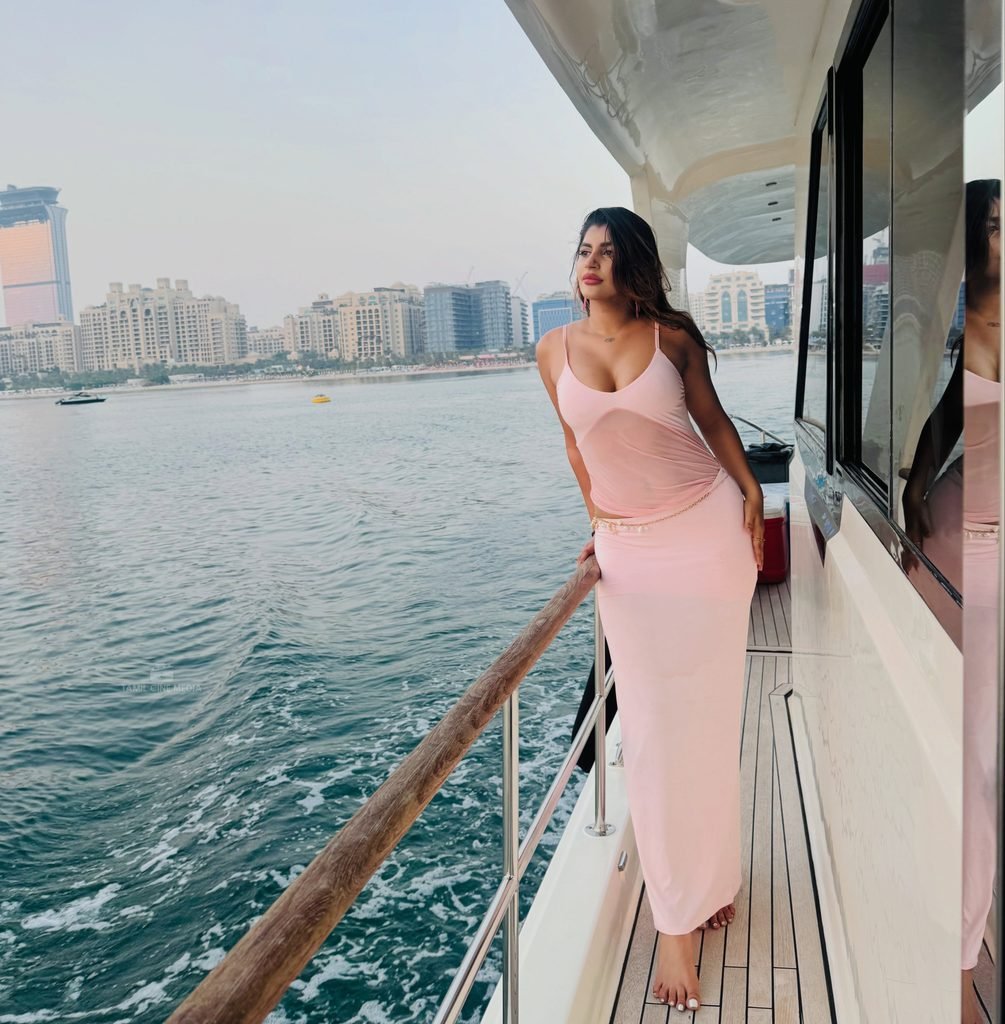 Yashika Anand glamorous photos