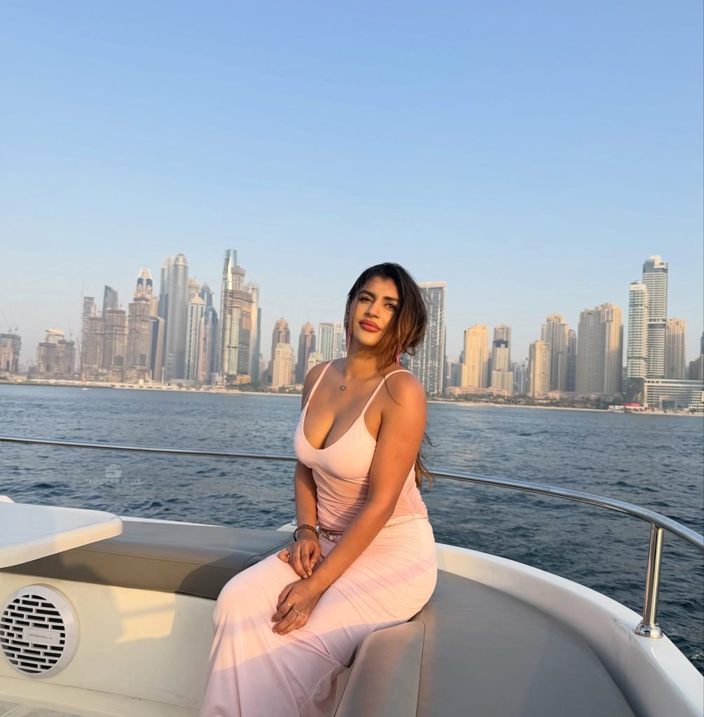 Yashika Anand glamorous photos